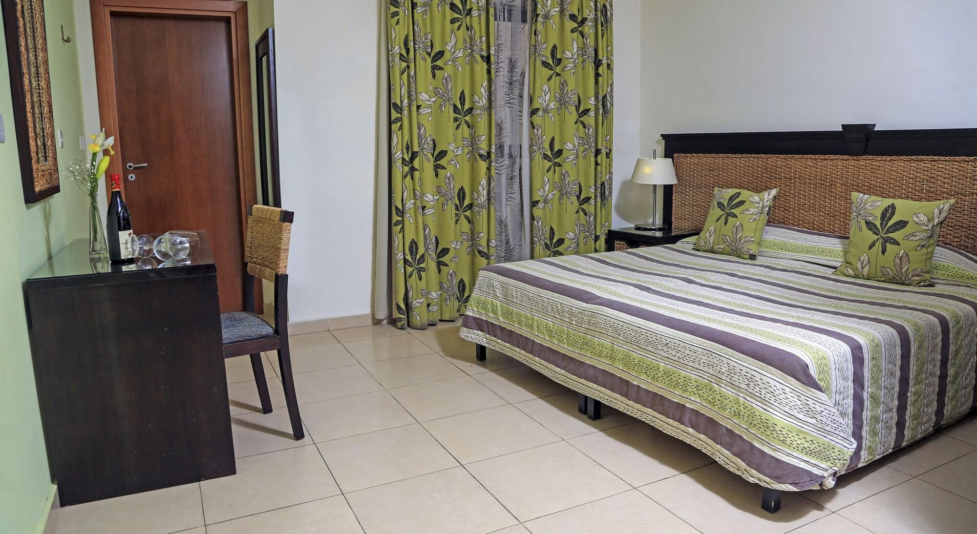 Labranda Rocca Nettuno Suites Слима Экстерьер фото