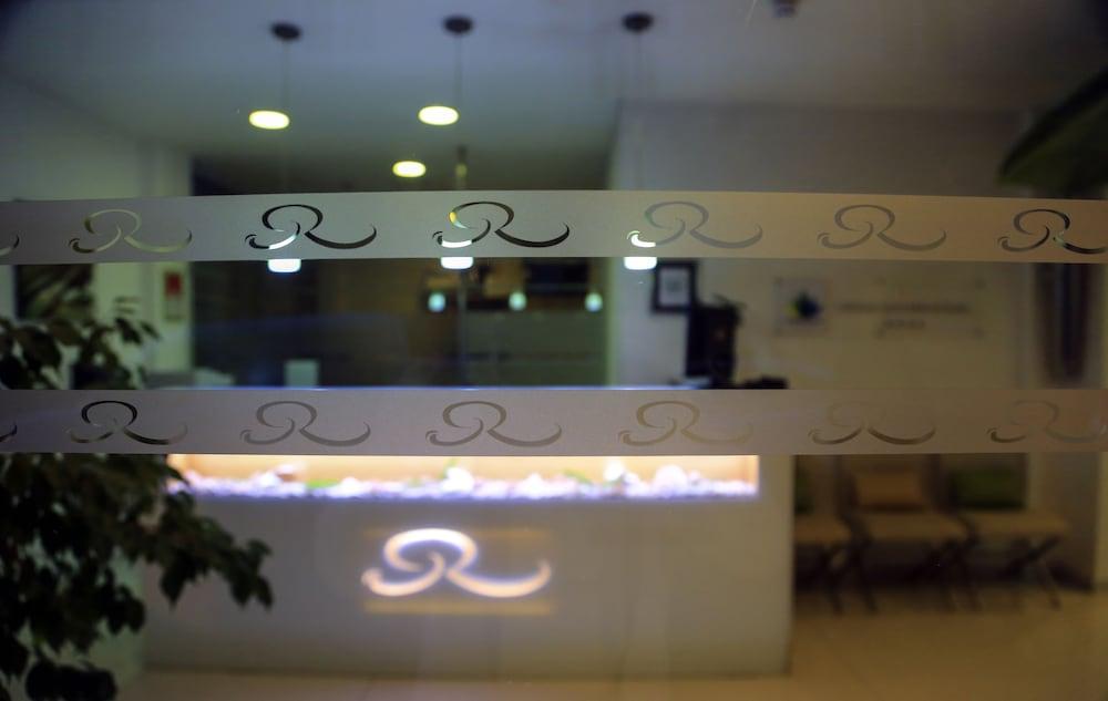 Labranda Rocca Nettuno Suites Слима Экстерьер фото