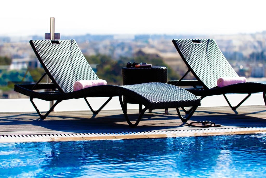 Labranda Rocca Nettuno Suites Слима Экстерьер фото